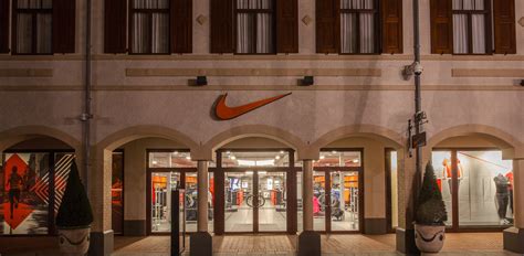 nike in roermond kopen|roermond outlet map.